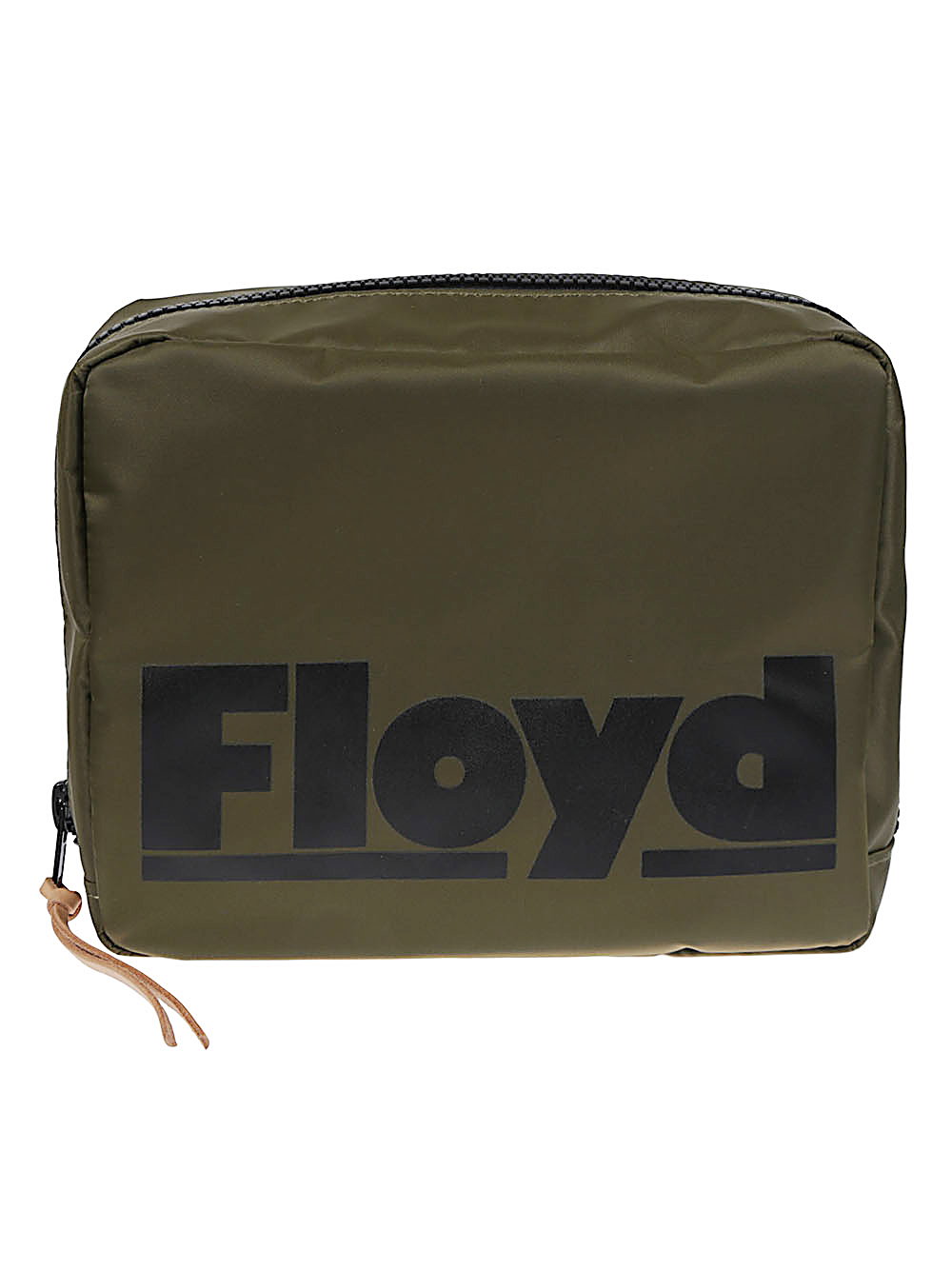 032C  Nylon wash bag