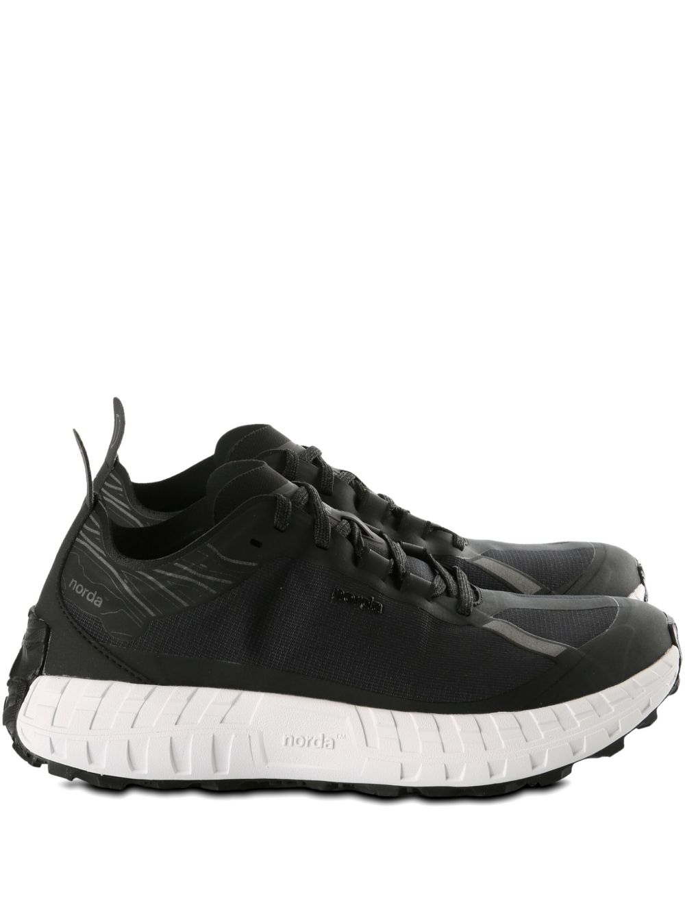 Norda 001A sneakers