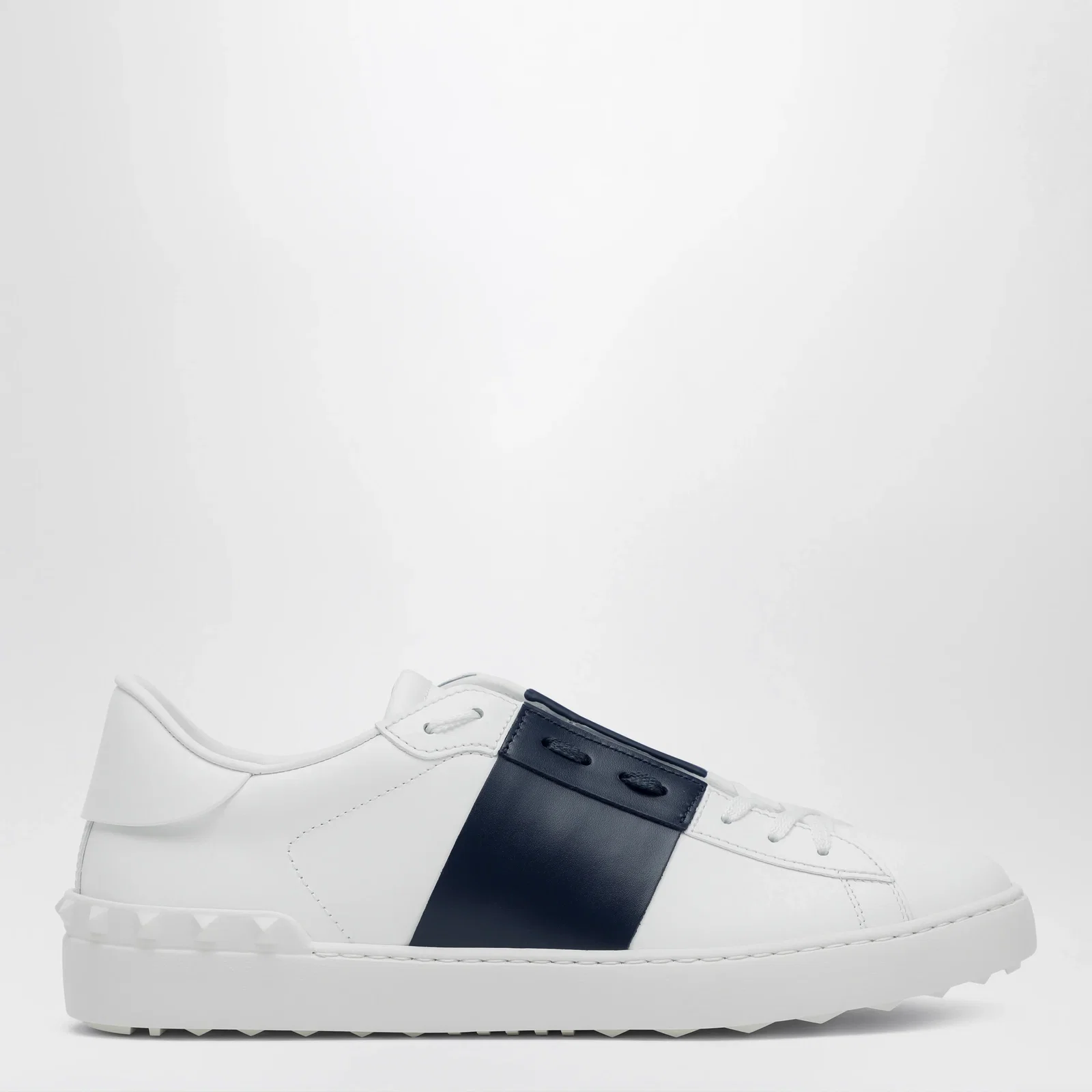 Valentino Garavani Open sneakers in white/navy blue
