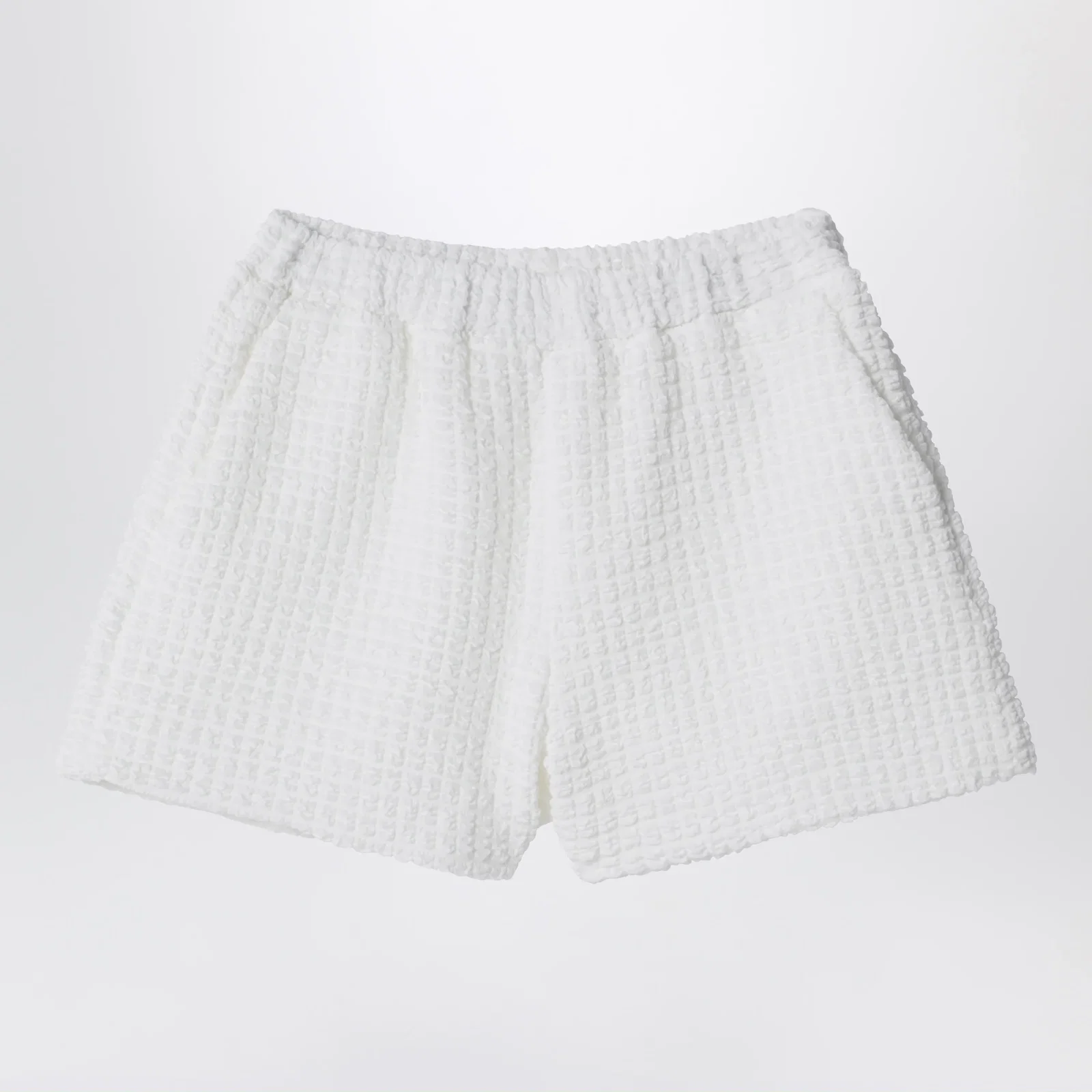 Douuod White shorts in textured fabric