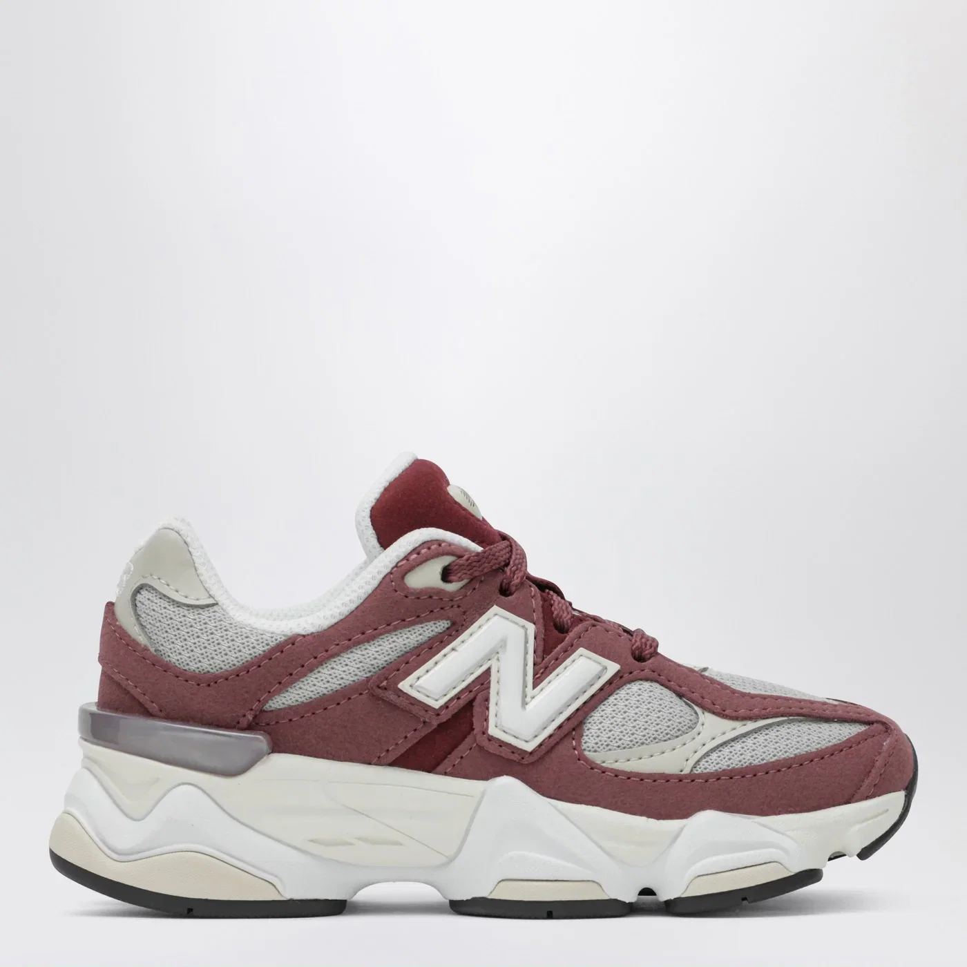 New Balance 9060 LACE Sneakers Washed Burgundy/White